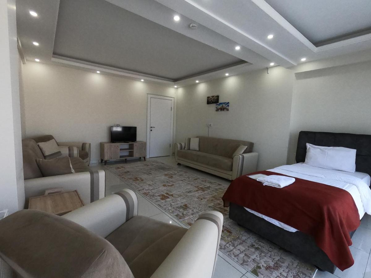 Cnr Otel Airport Стамбул Экстерьер фото
